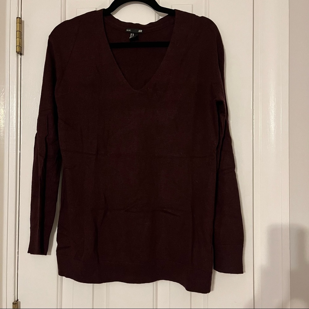 H&M | v-neck oversized sweater